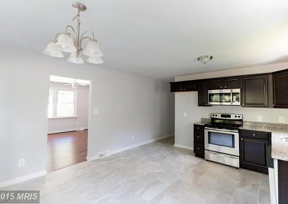 5th image of 224 Gross Ave