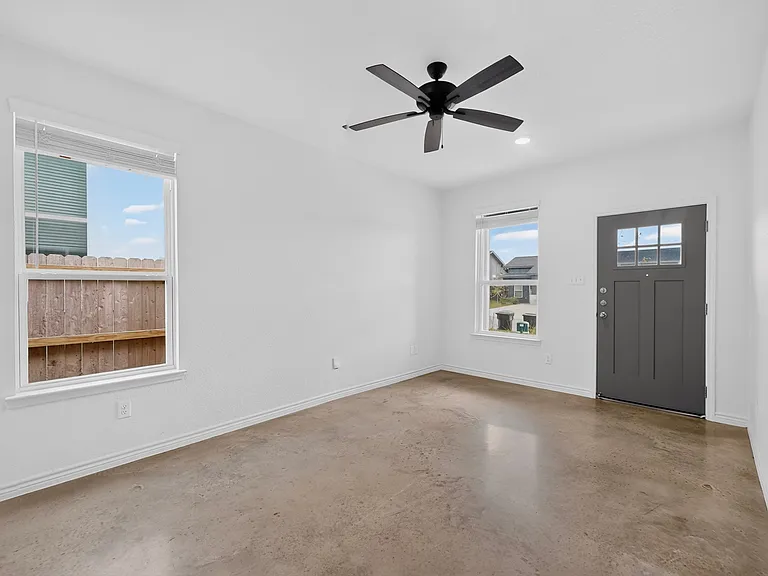 2306 Ocean Ave #B — Photo 9