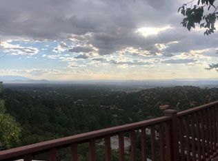 39 Double Arrow Rd, Santa Fe, NM 87505