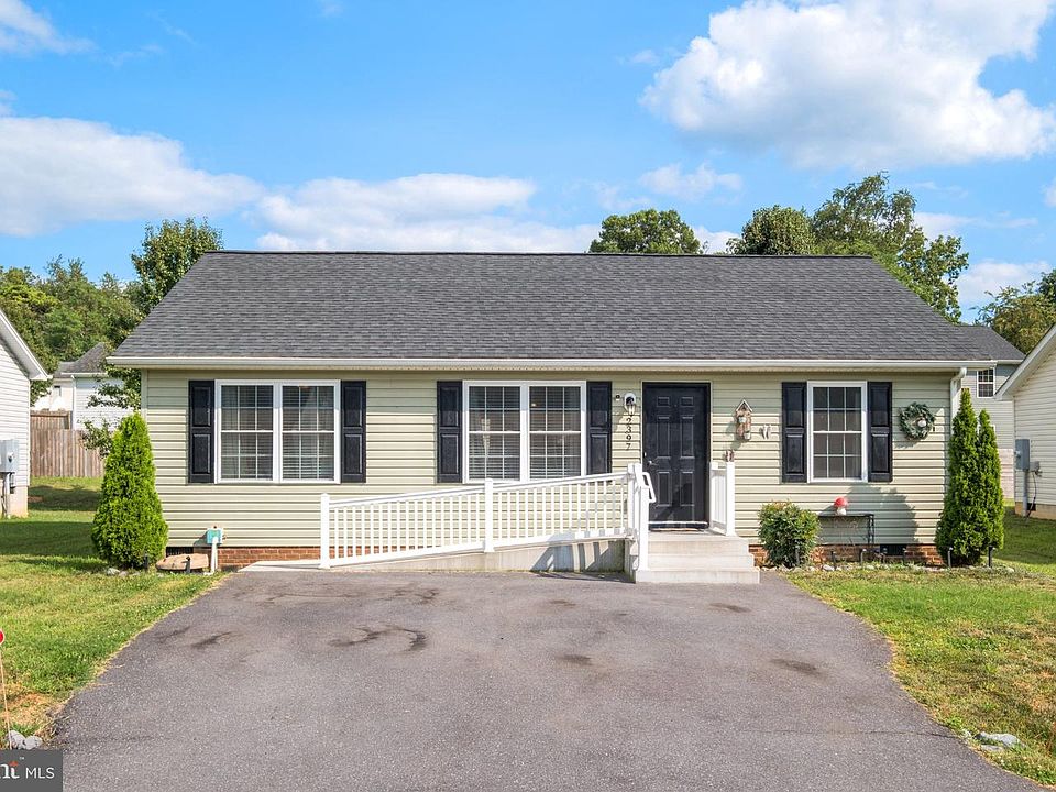 1st image of 2397 Brentwood Dr