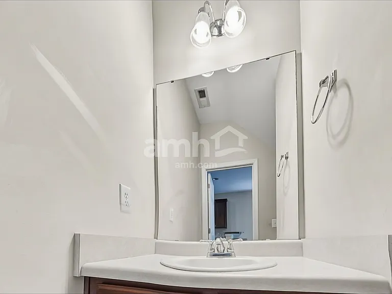 263 Island Green Rd — Photo 7