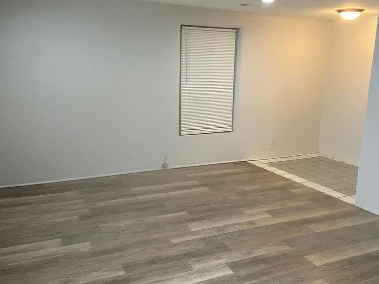 705 S Lexington St #D — Photo 3