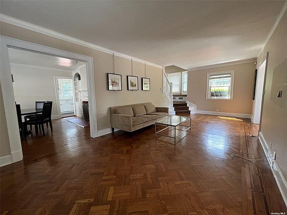 3rd image of 36 Midland St