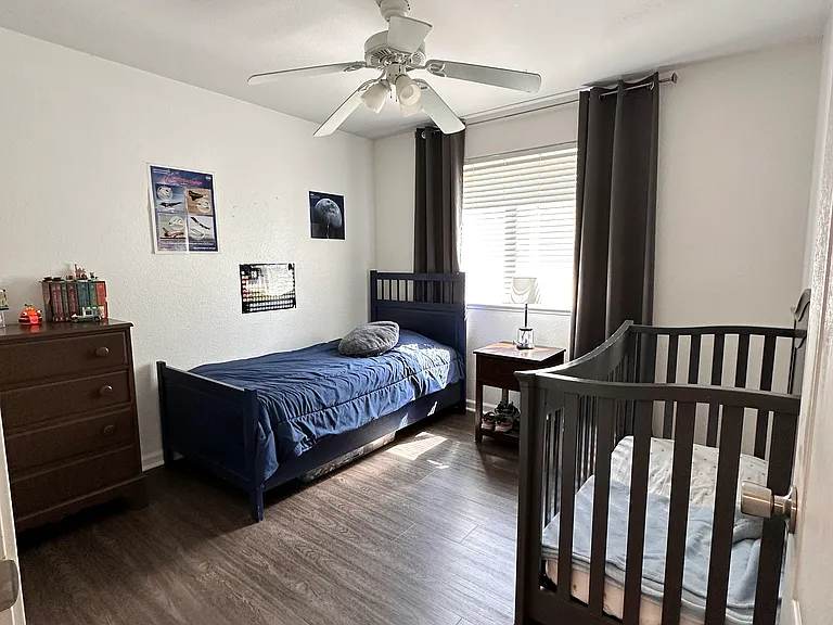 Smaller bedroom