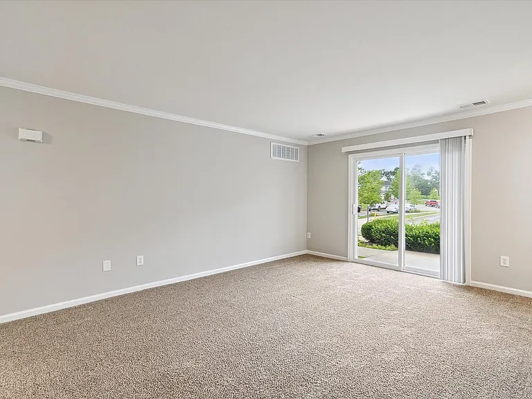 1 Bedroom - 1 Bed / 1 Bath - 961 Sq.Ft.