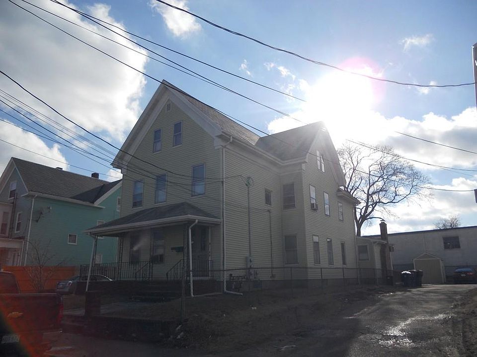 2nd image of 24 Harvard St