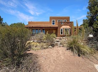 16 Erin Ln, Tijeras, NM 87059