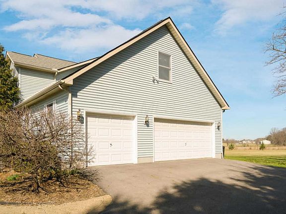 3rd image of 4645 Cautela Dr
