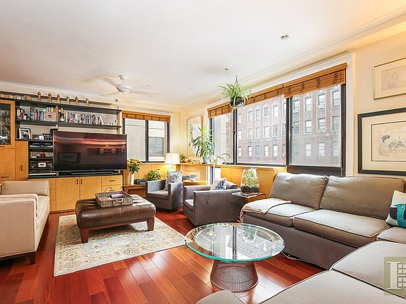 3rd image of 203 W 90th St APT 9B