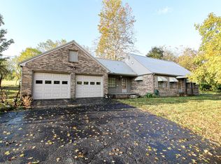 498 Million Ln, Versailles, KY 40383