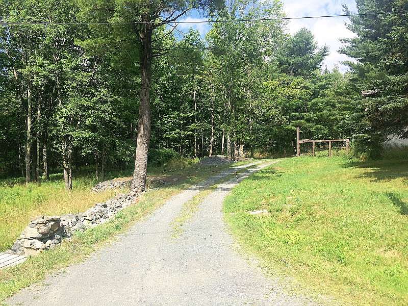 2nd image of 27 Shaver Pond Rd