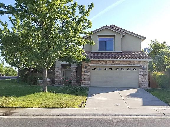2nd image of 732 Hillswick Cir