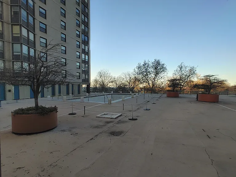 5701 N Sheridan Rd #22O — Photo 21