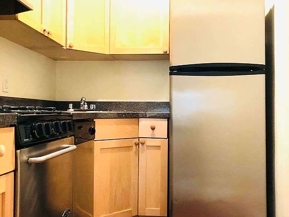 5th image of 348 W End Ave APT 2C