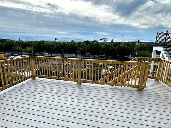 2nd image of 247 Chelsea St APT 3