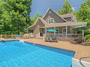 1110 Rocky Top Rd, Blairsville, GA 30512