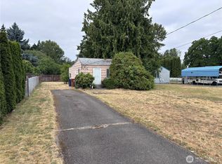 8020 S D St, Tacoma, WA 98408