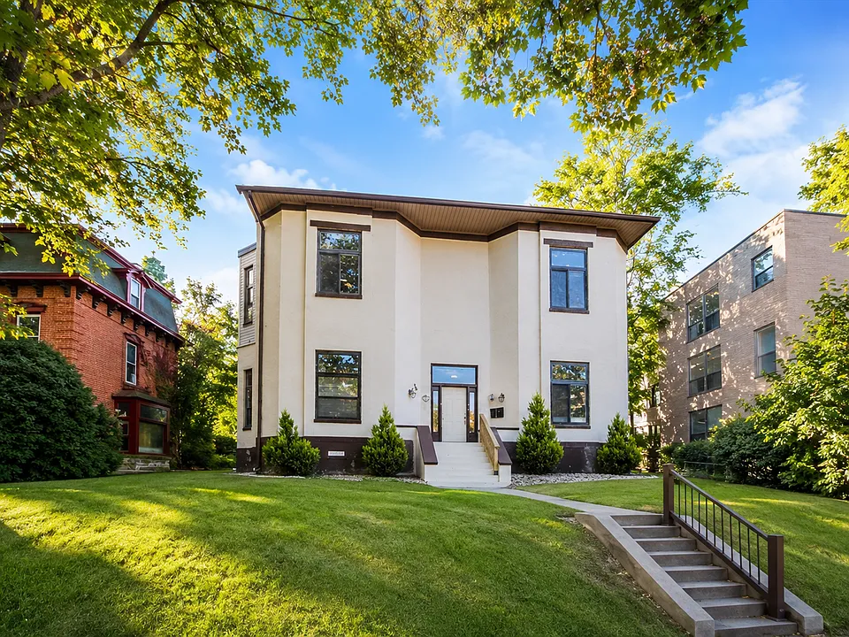 735 N Highland Ave #1