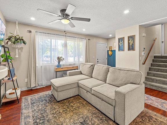 5th image of 1739 S California Ave