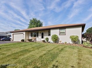 817 S Cooper Rd, New Lenox, IL 60451