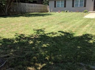 300 Skyline Dr, Van Buren, AR 72956