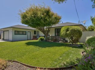 906 Bautista Dr, Salinas, CA 93901
