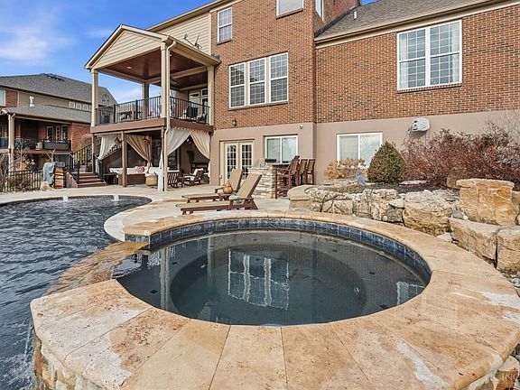 3rd image of 7190 Keltner Dr