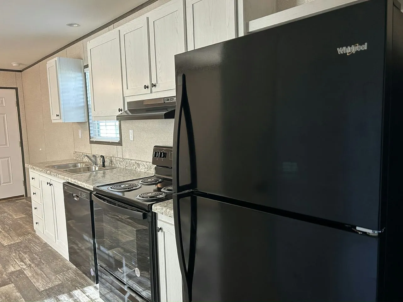 1 bed, 1.0 bath, $1,074 — Photo 4