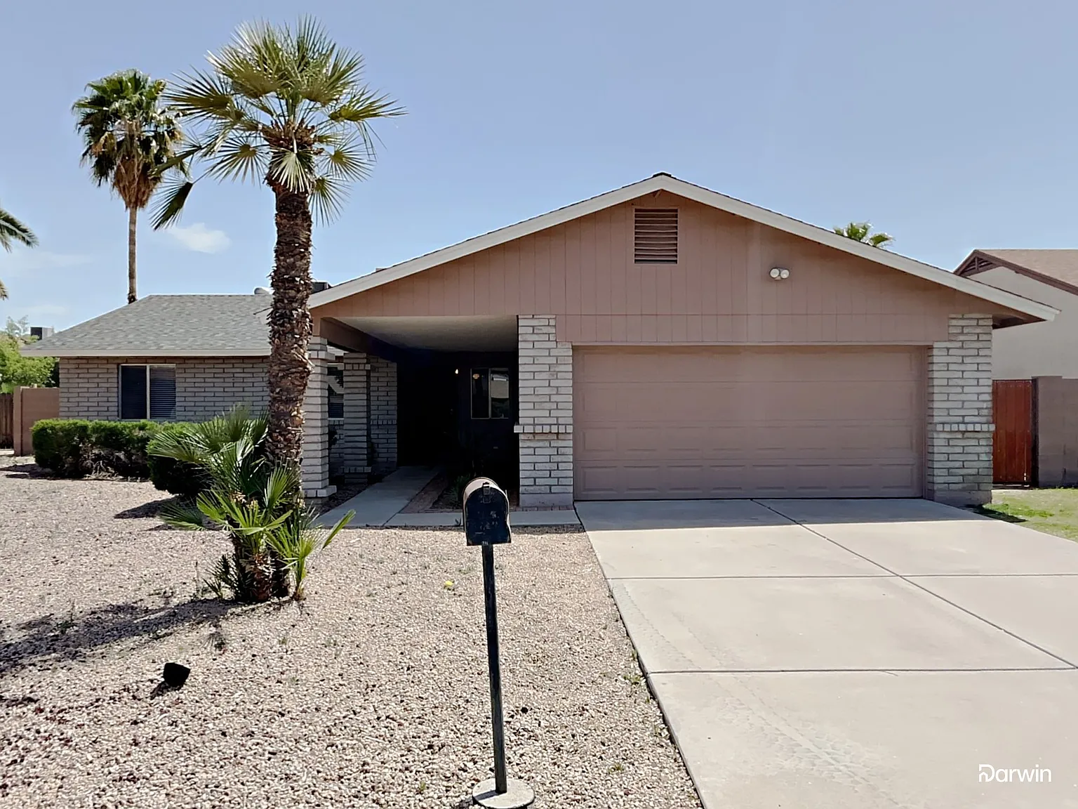 3 bed, 2.0 bath, 1597 sqft, $2,090 — Photo 1