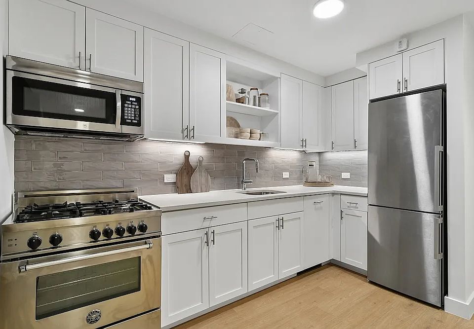 1st image of 145 Clinton St APT 16A