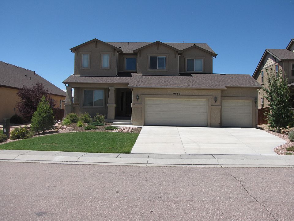 Main View on Kings Canyon Dr