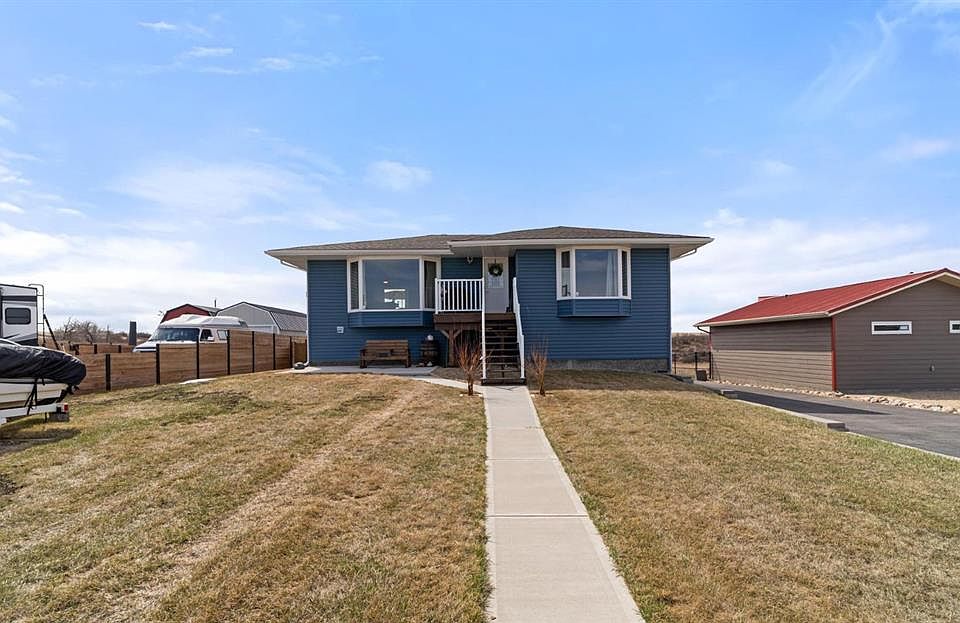 1st image of 20 N Marina View Rural Stettler #6