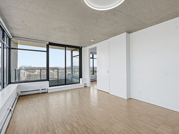 5th image of 108 Cordova St W #1701