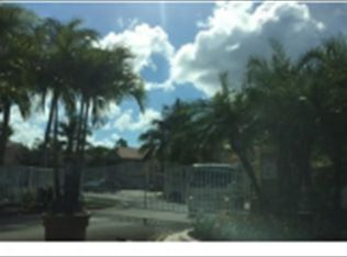 879 NW 126th Dr, Coral Springs, FL 33071