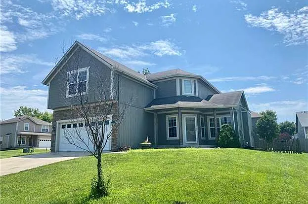 1011 Ironwood Ct — Photo 3
