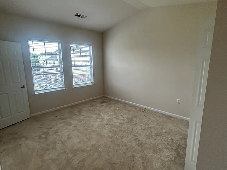 806 W Washington St #311 — Photo 29
