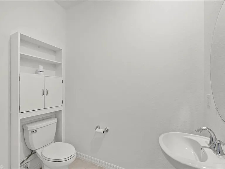 2827 Blossom Way — Photo 11