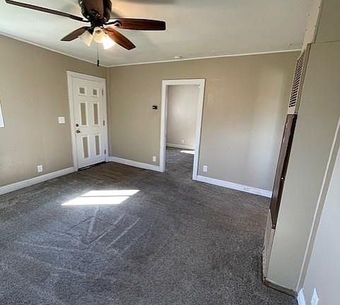 4th image of 207 E Clausen Rd