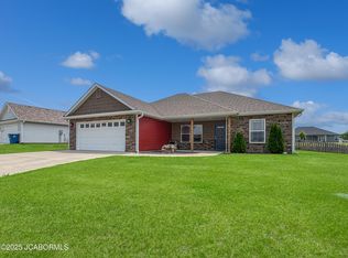 5010 America Dr, Ashland, MO 65010