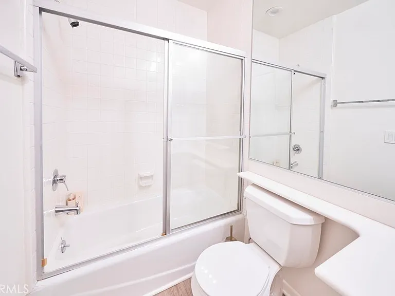 1617 S Beverly Glen Blvd #303 — Photo 39