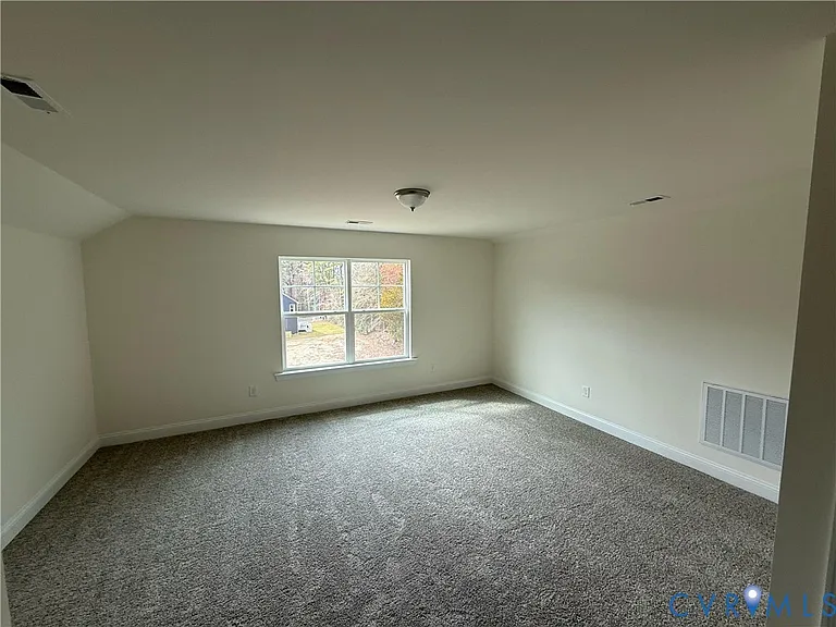 10716 Forget Me Not Way Gln — Photo 3