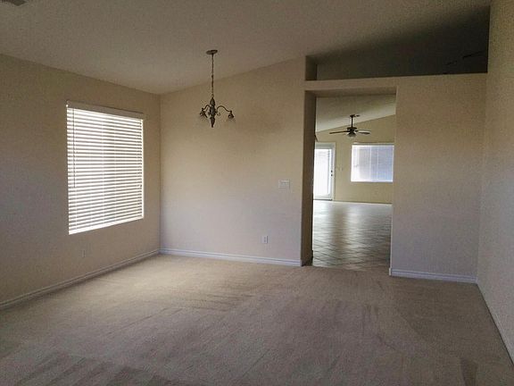 5th image of 7369 Alavesa Ct