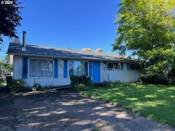 887 Skipper Ave, Eugene, OR 97404