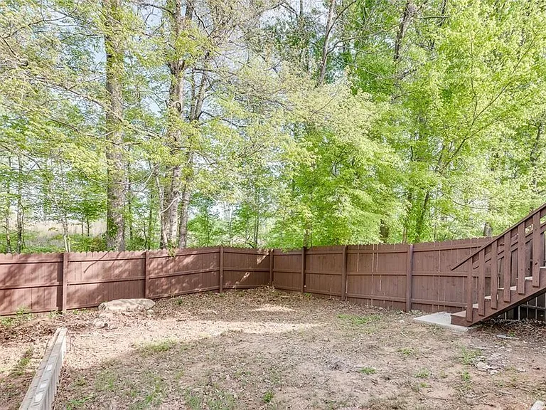 1229 Vintage Pointe Dr — Photo 2