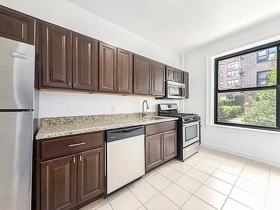 4th image of 41-26 73rd St #B11a