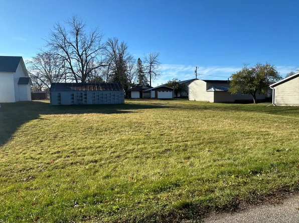 209 E Main St, Racine, MN 55967