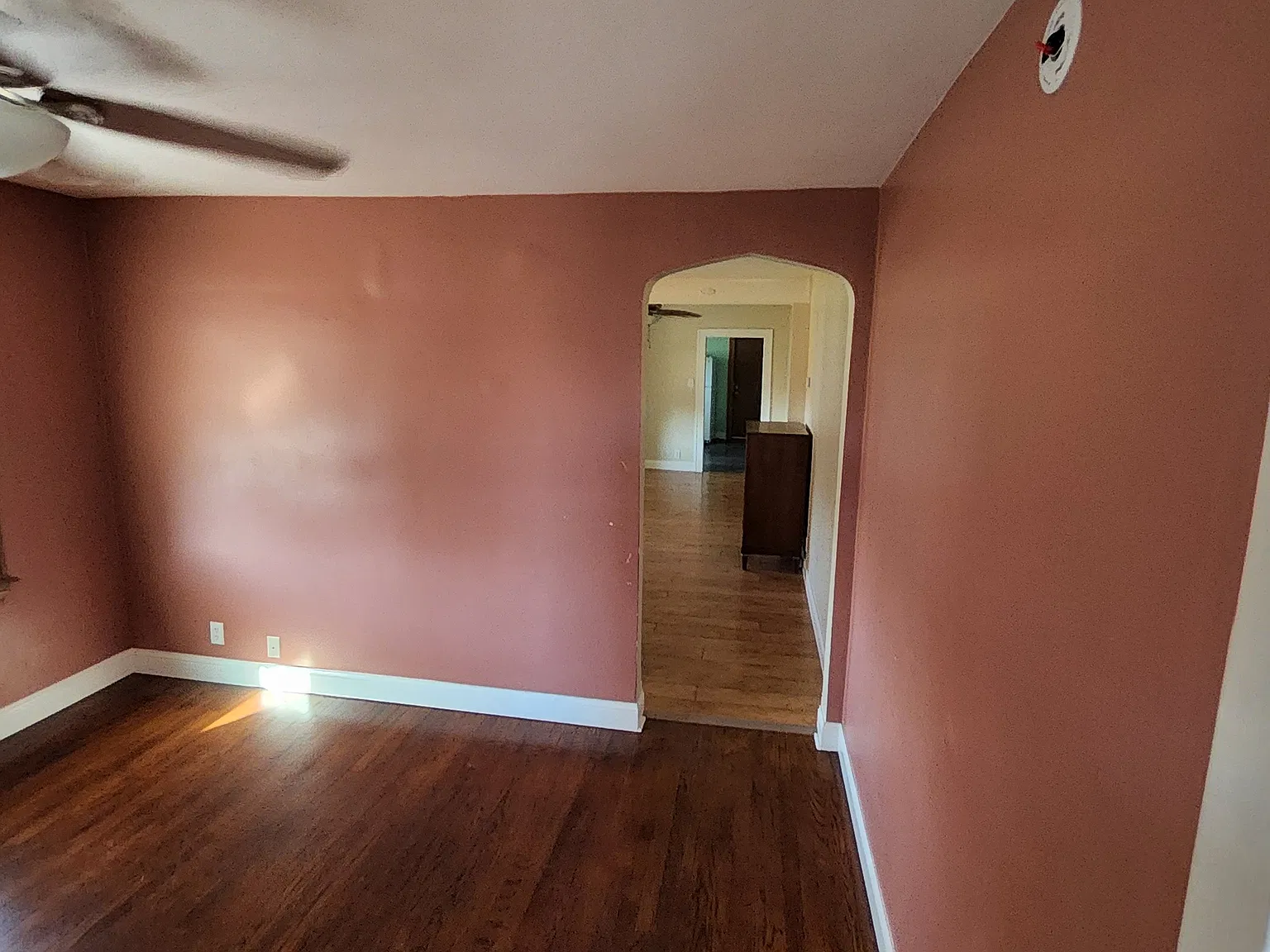 3 bed, 1100 sqft, $1,750 — Photo 4