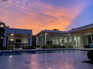 6870 SW 57th Ter, Miami, FL 33143