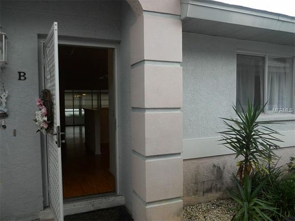 5th image of 6551 Hamlet Dr Building 22