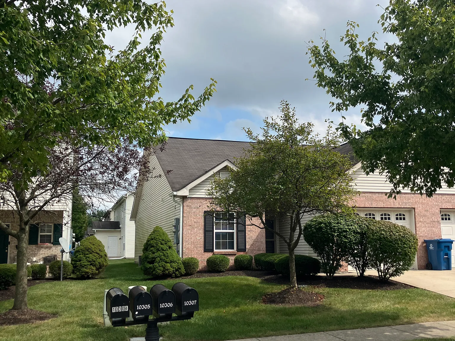 2 bed, 1250 sqft, $1,800 — Photo 4
